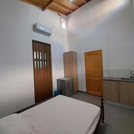 Anna Guesthouse 10 Min Walk From The Beach Ларнака Екстер'єр фото